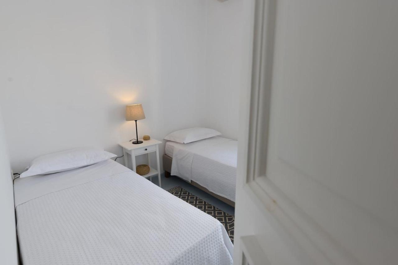 The House At The Centre Apartment Hydra  Exterior photo